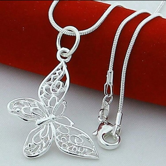 Jewelry - Silver Plated Butterfly Pendant Necklace